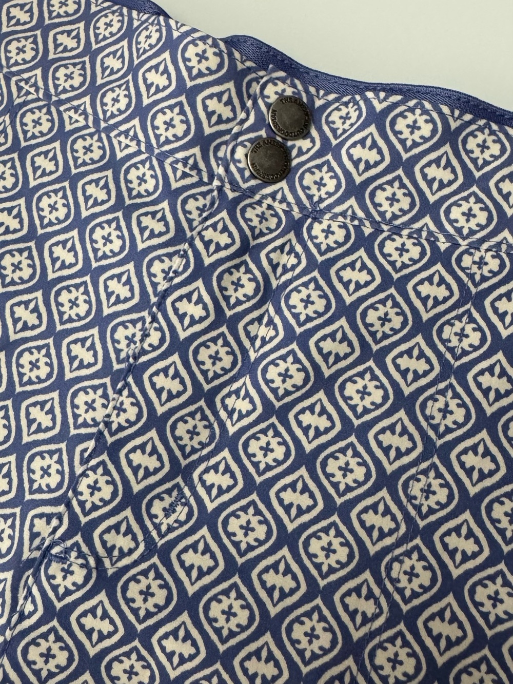 Women's Patterned Shorts - Picture 2 of 12